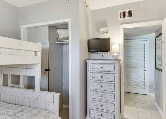Gulf Highlands Getaway W/ 6 Pools & Access