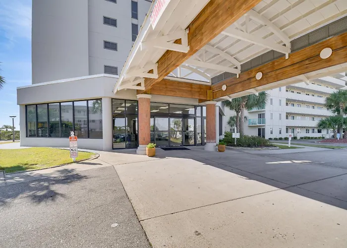 Gulf Highlands Getaway W/ 6 Pools & Access Holiday home *